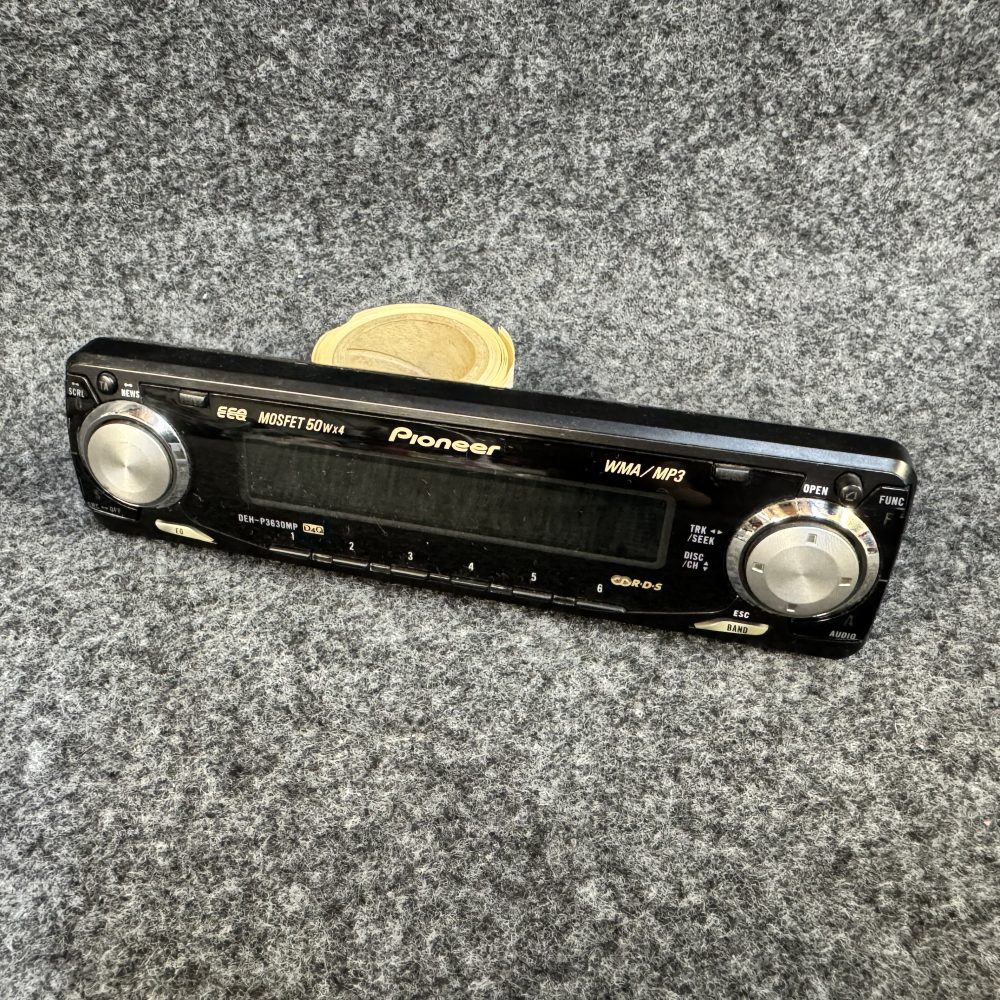 Pioneer Deh-P3630r car Radio Stereo Cd Face Front Panel