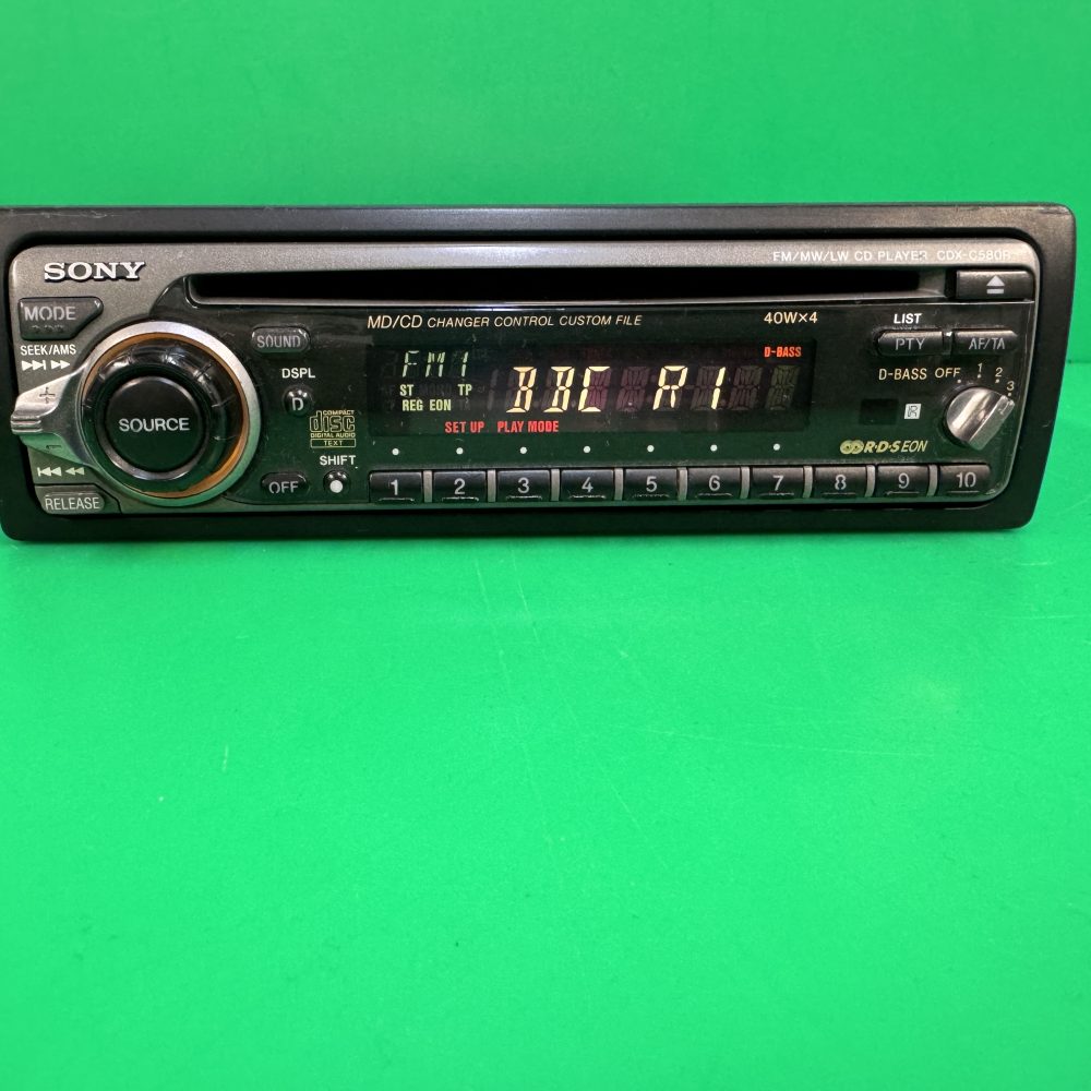Sony Cdx-C580r retro CD player Pre outs Cd changer controller high spec