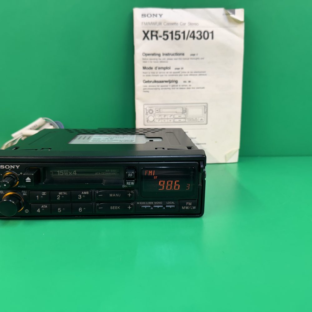 Old Classic Sony Car Radio Cassette Player Model Xr-5151 Vintage Pull Out Type