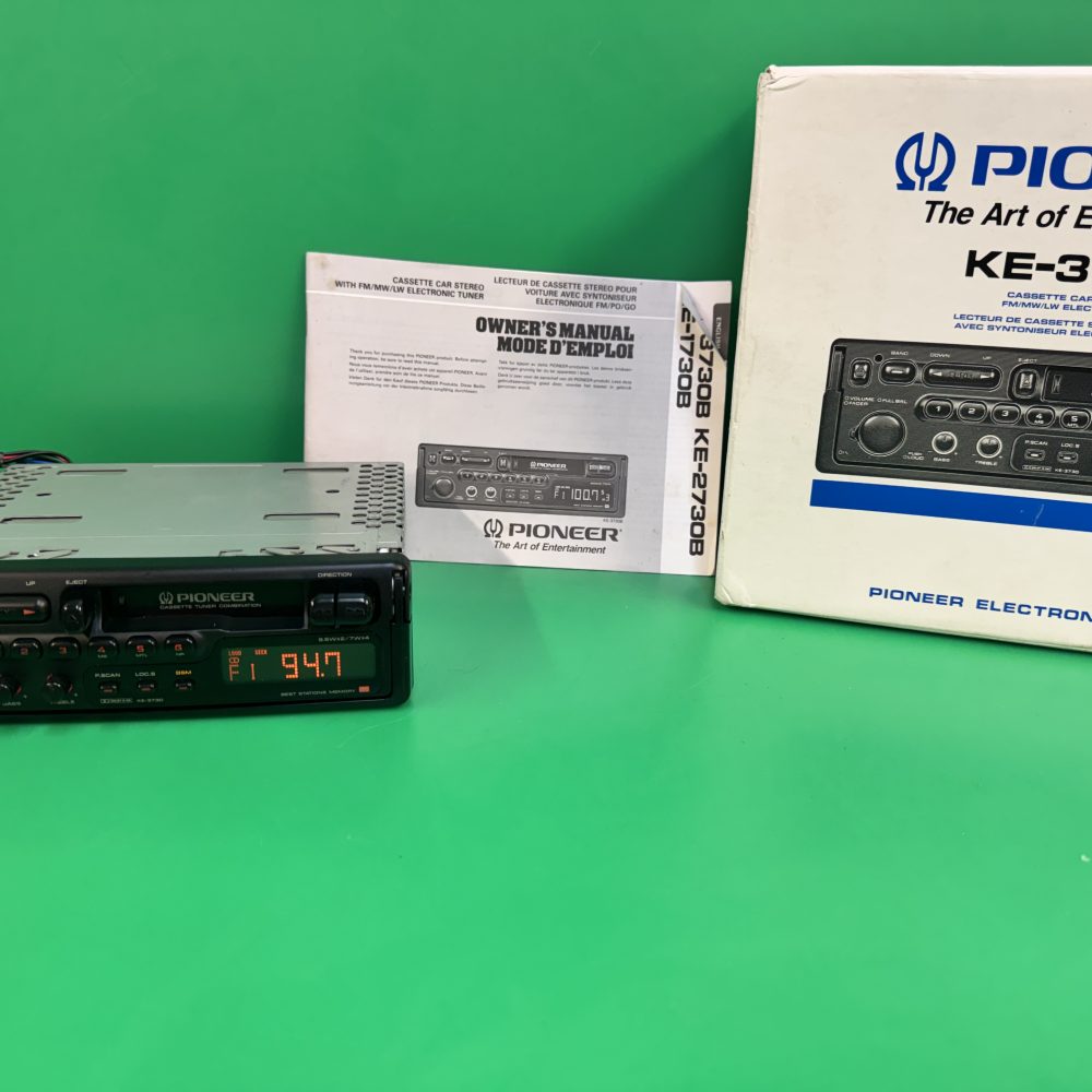 Pioneer Ke-3730 Pull out type old car radio cassette boxed