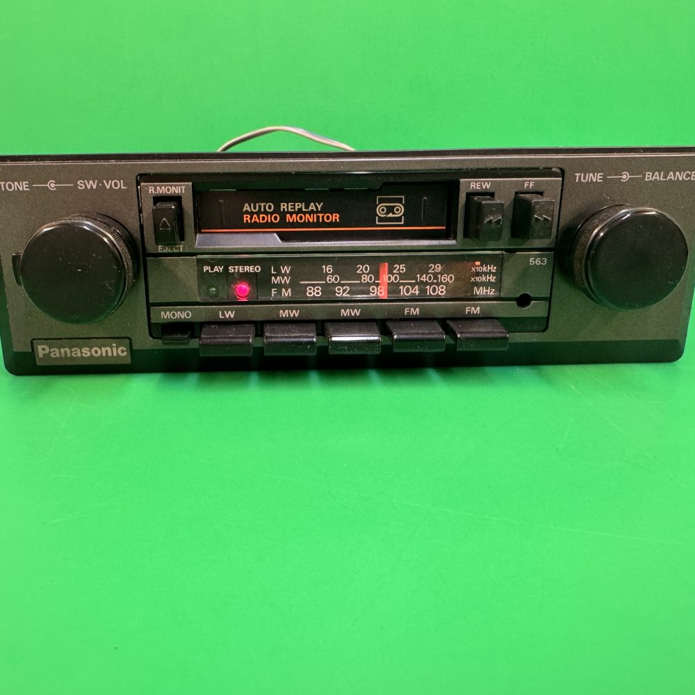 Panasonic 563 old spindle type car Radio Stereo Cassette
