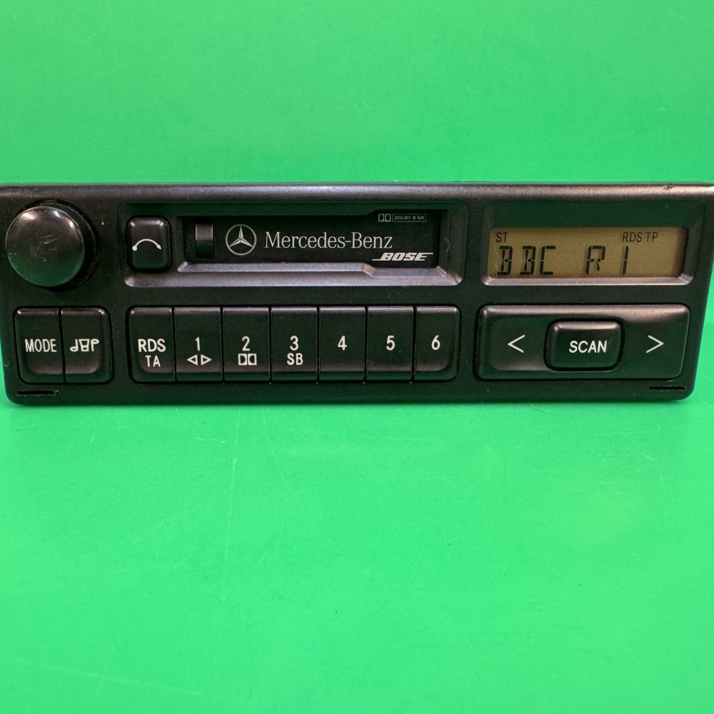 Mercedes Cassette Radio Stereo CQ-LP2820Z 1638200086 W210 R170 SLK W163 ML Bose