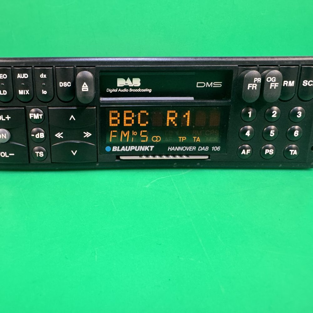 Blaupunkt Hannover Dab 106 old car radio cassette player Rare Dab model