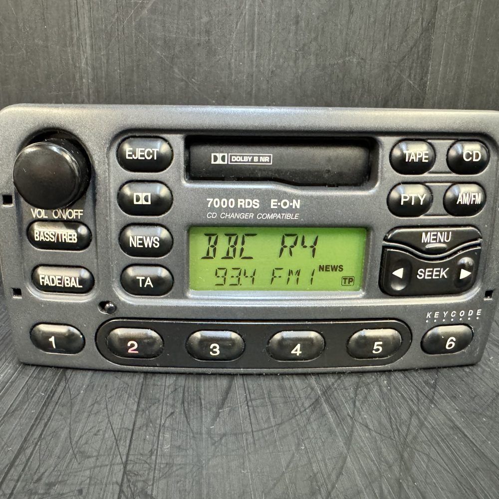 Ford 7000Rds Galaxy Mondeo car Radio Cassette with code - Rare model in Grey
