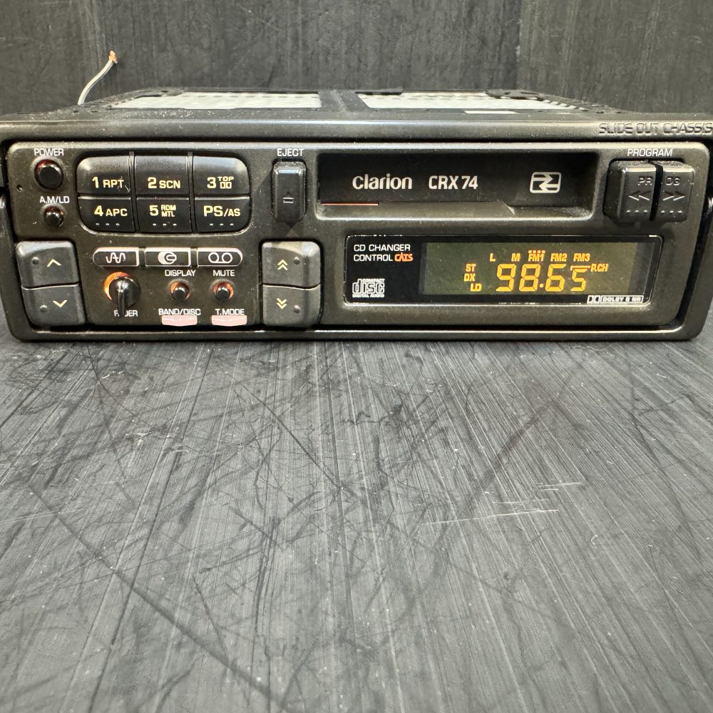 Clarion Crx74 old pull out car radio cassette player - cd changer control