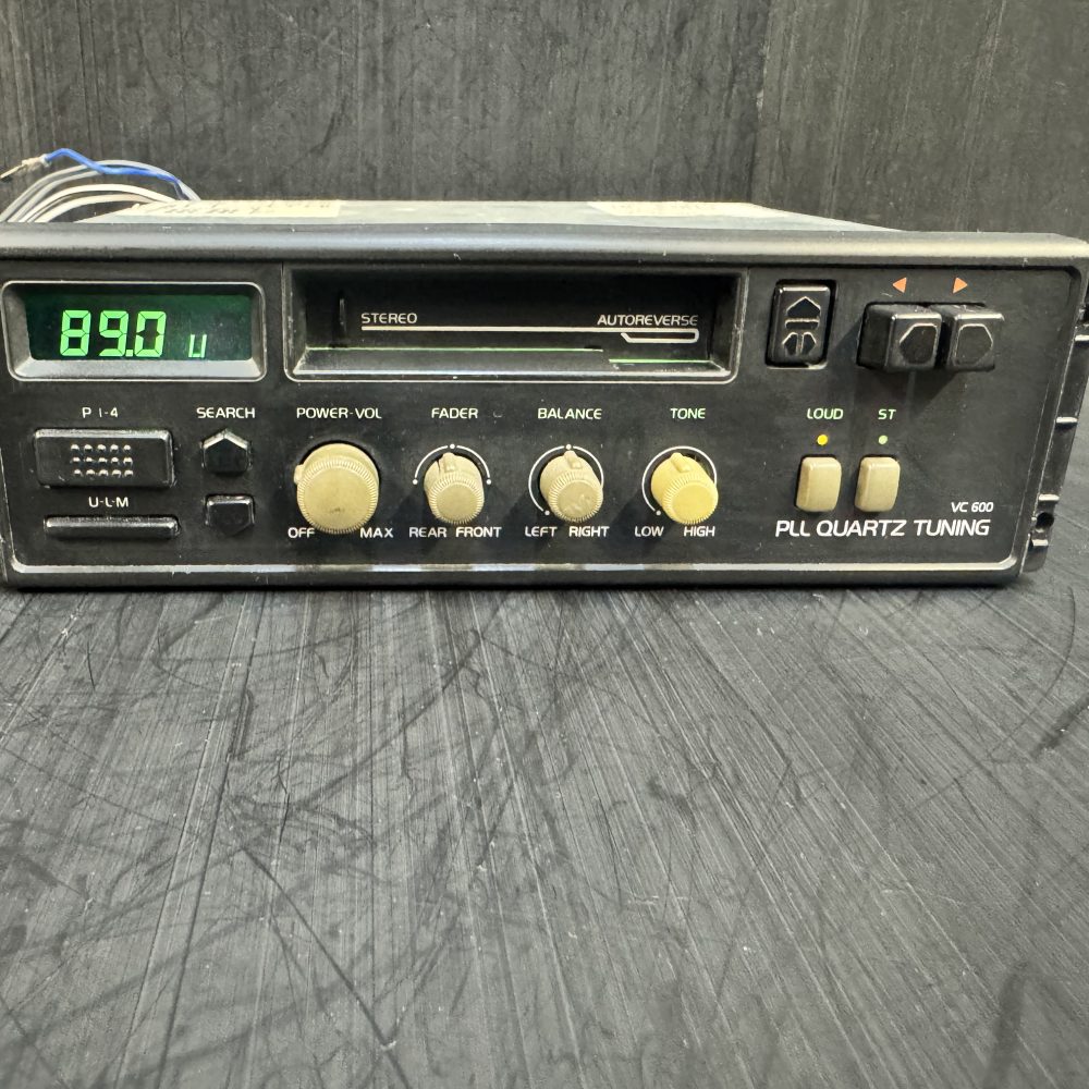 Austin rover Philips 22DC660 old car radio cassette player with code