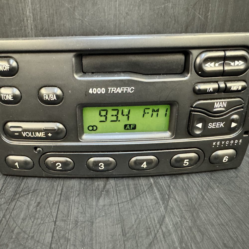 Ford 4000 Traffic car Radio Cassette with code - Transit Fiesta Focus