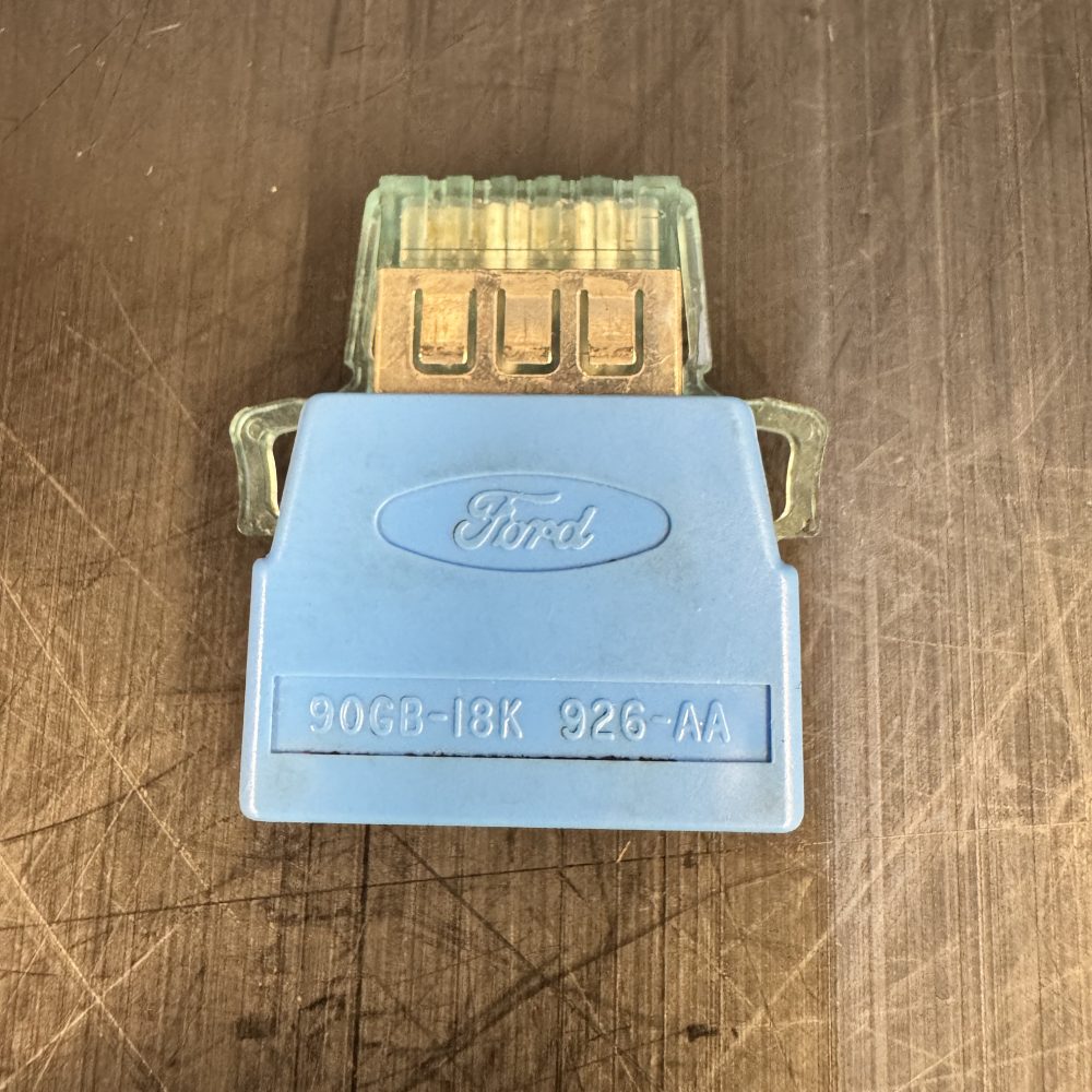 Ford Radio Accessories Blue Connector - Rare item - 90CB-18K 926-AA